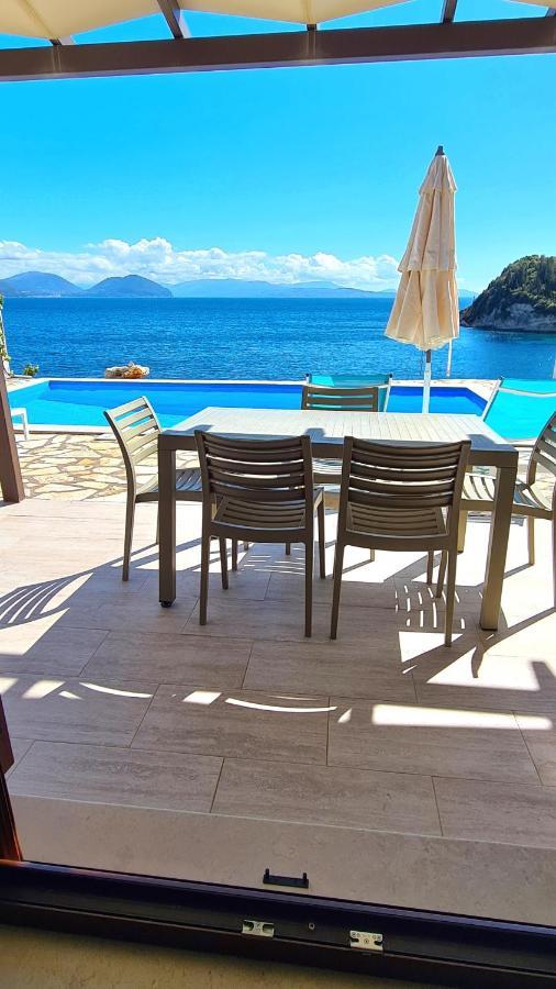 Amousso Beach Villas Marantochori Exterior photo